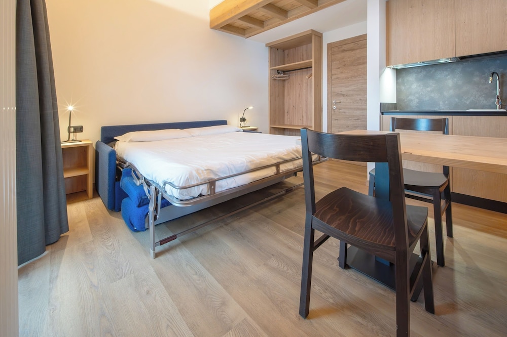 

Napoli - Livigno - Residence Nevegall