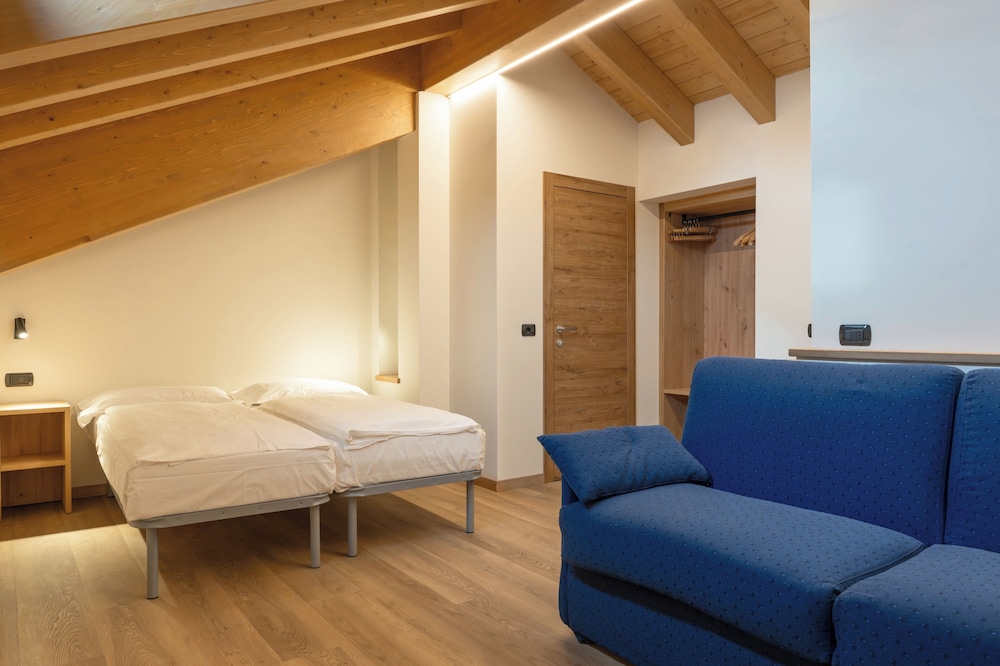 

Olbia - Livigno - Residence Nevegall