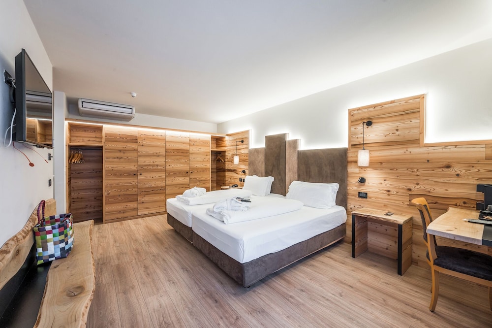 

Bari - Vermiglio - Hotel Ravelli Luxury Spa
