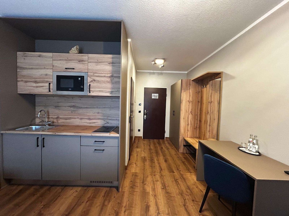 

Catania - Aystetten - Arthotel ANA Petite