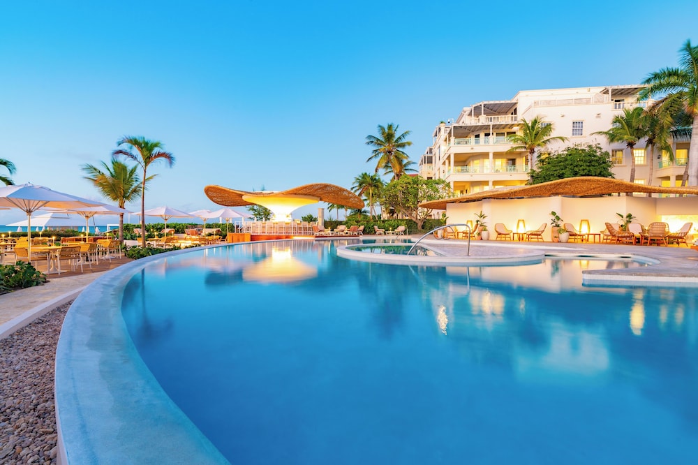 

Roma - Providenciales - The Palms Turks and Caicos