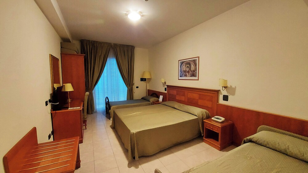 

Milano - Bagnara Calabra - Grand Hotel Victoria
