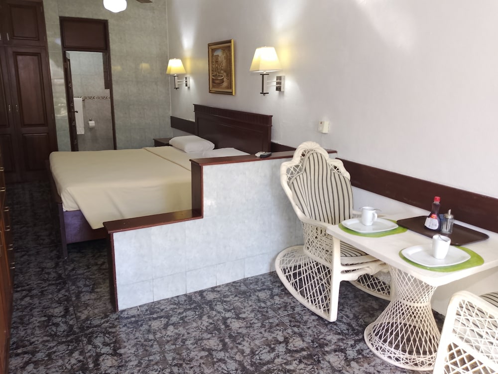 

Palermo - Boca Chica - Hotel Garant & Suites