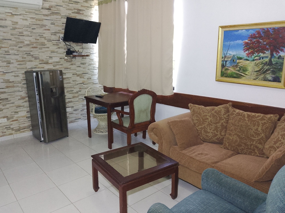 

Bari - Boca Chica - Hotel Garant & Suites