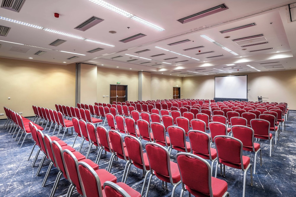 

Roma - Jeneč - Courtyard by Marriott Prague Airport