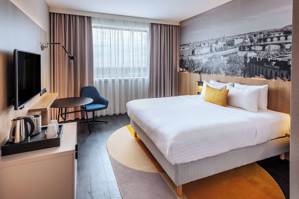 

Milano - Malé Číčovice - Courtyard by Marriott Prague Airport