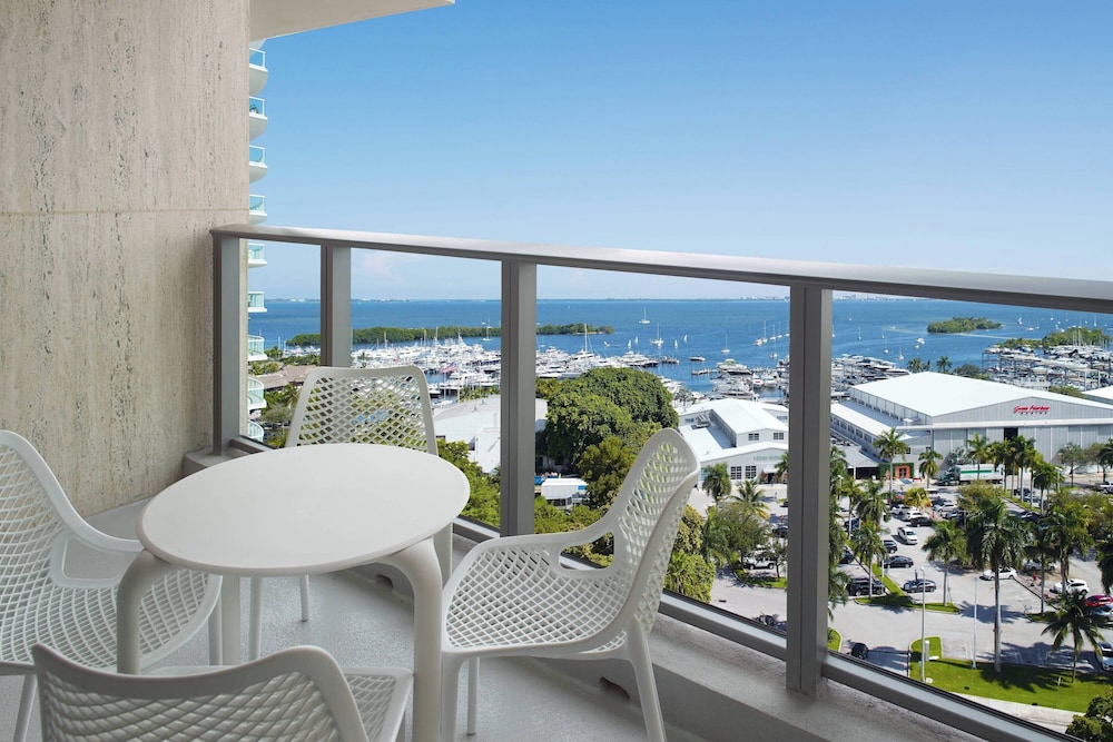 

Cagliari - Key Biscayne - Courtyard Miami Coconut Grove