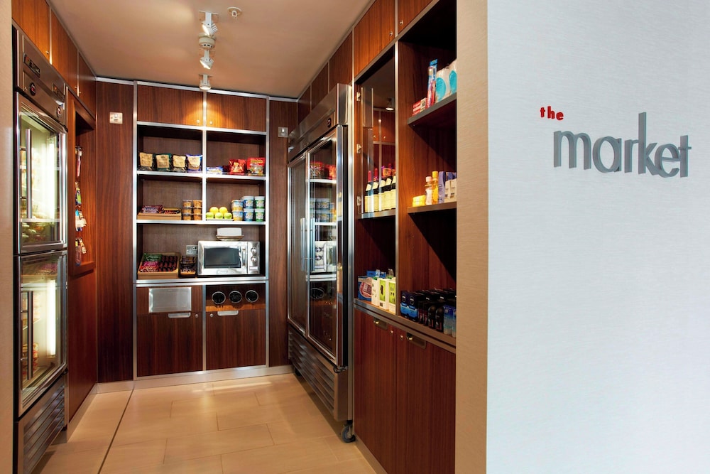 

Catania - Aberdeen - Courtyard by Marriott Aberdeen Airport