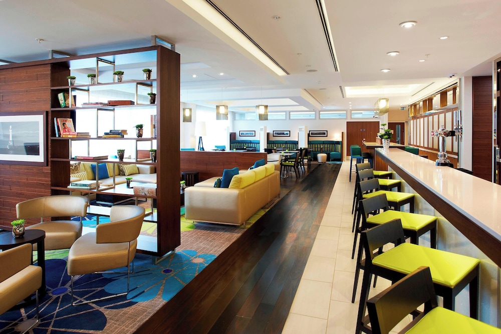 

Pisa - Aberdeen - Courtyard by Marriott Aberdeen Airport