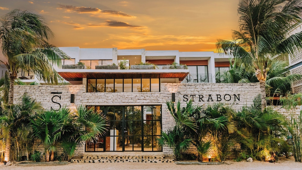 

Napoli - Tulum - The Strabon Tulum