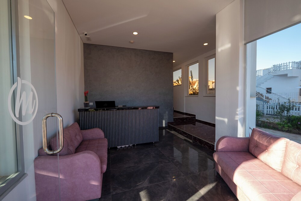 

Pisa - Ksamil - Hotel Mariksel