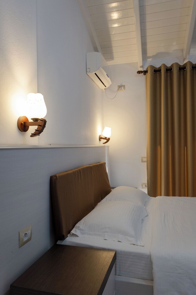 

Milano - Gimari - Hotel Mariksel
