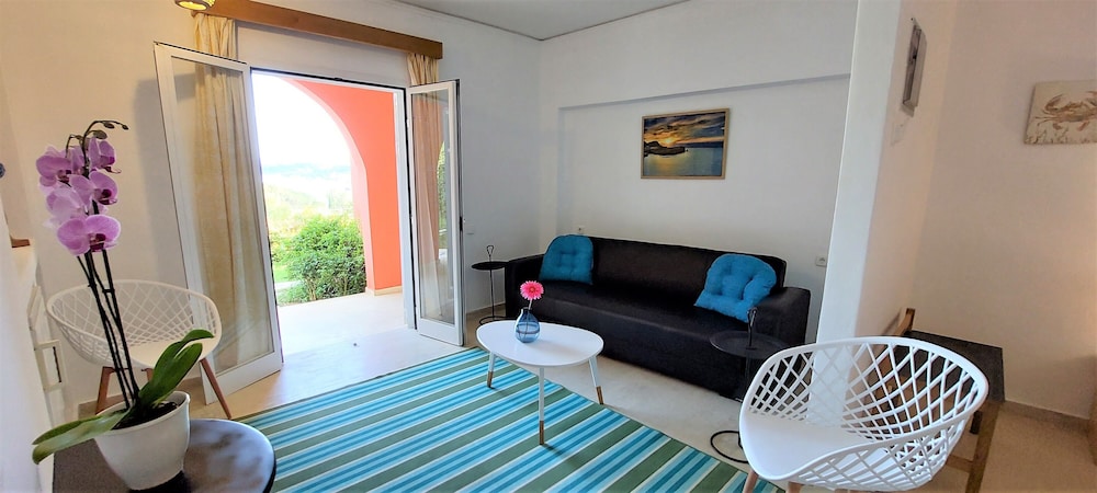

Palermo - Barbati - Elite Corfu - Adults Friendly