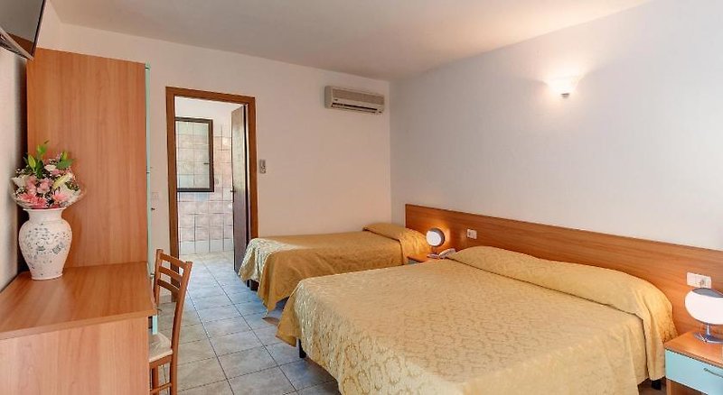 

Bologna - Tanaunella - Hotel Pedra Niedda