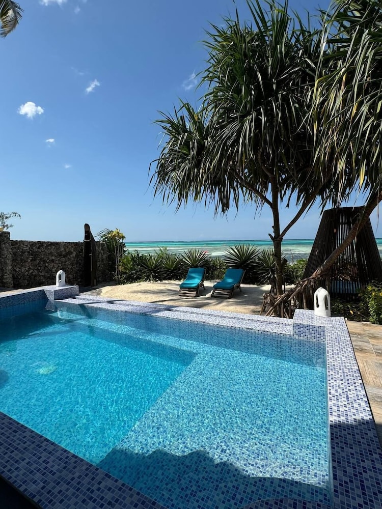

Palermo - Michamvi - Bitcoin Beach Hotel Zanzibar