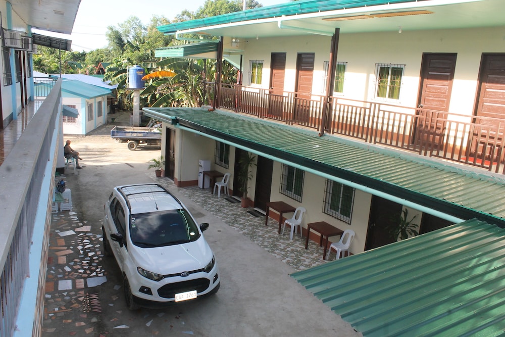 

Venezia - Panglao - OYO 1121 Junlyn Apartelle