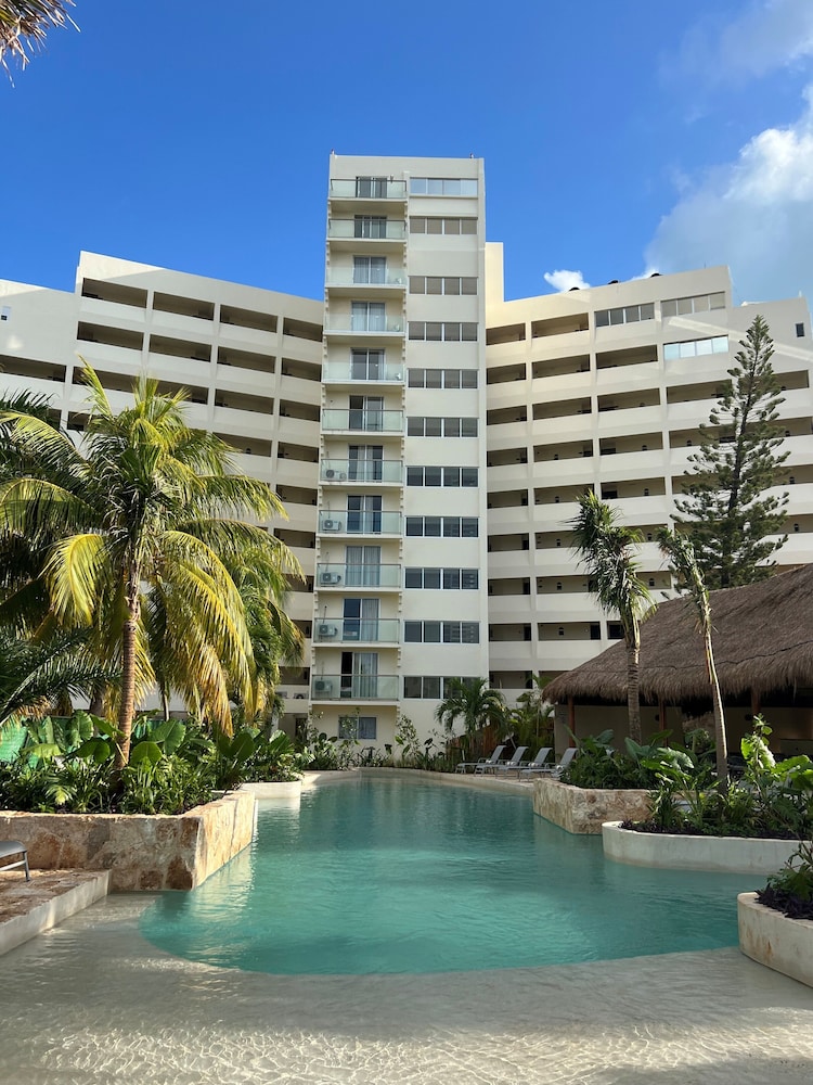 

Bologna - Cancun - Hotel Calypso Cancun
