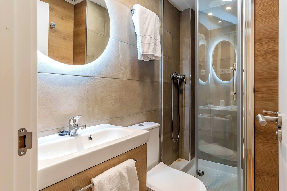 

Bologna - Sant Cugat del Vallès - Aparthotel Bertrán