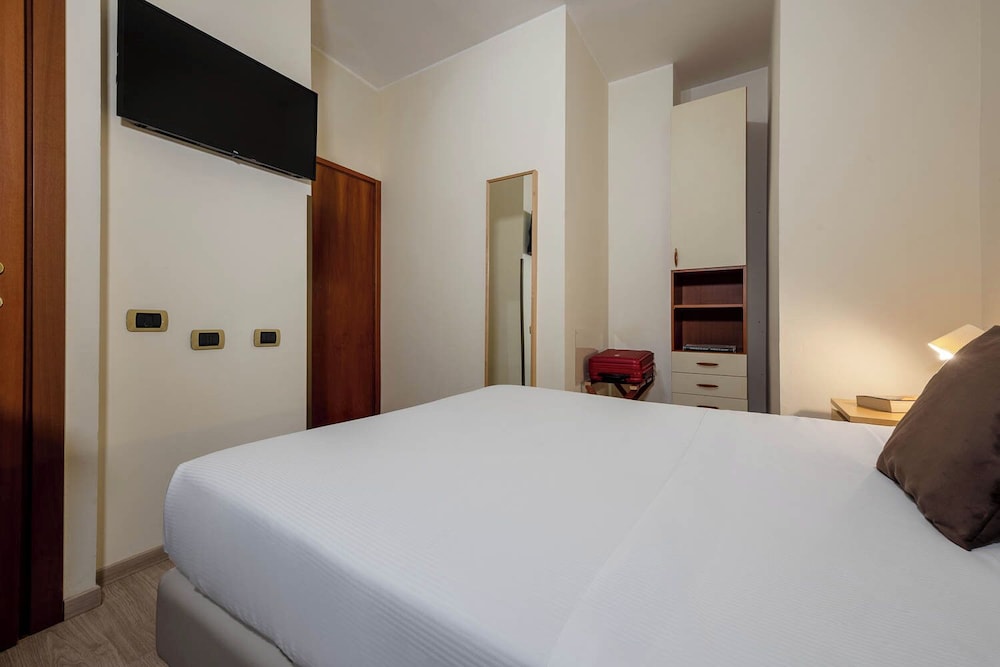 

Catania - Assago - iH Hotels Milano Eur - Trezzano sul Naviglio