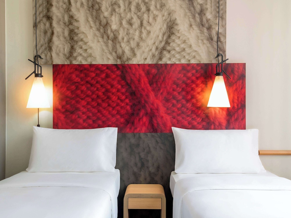 

Milano - Katar - ibis Doha