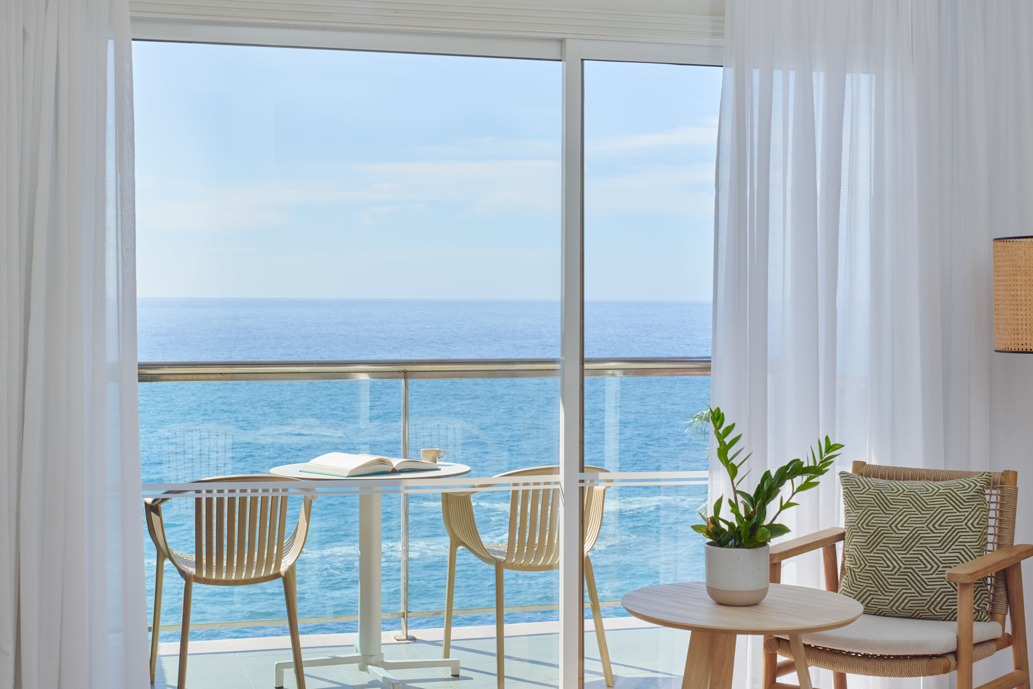 Melia room frontal sea view