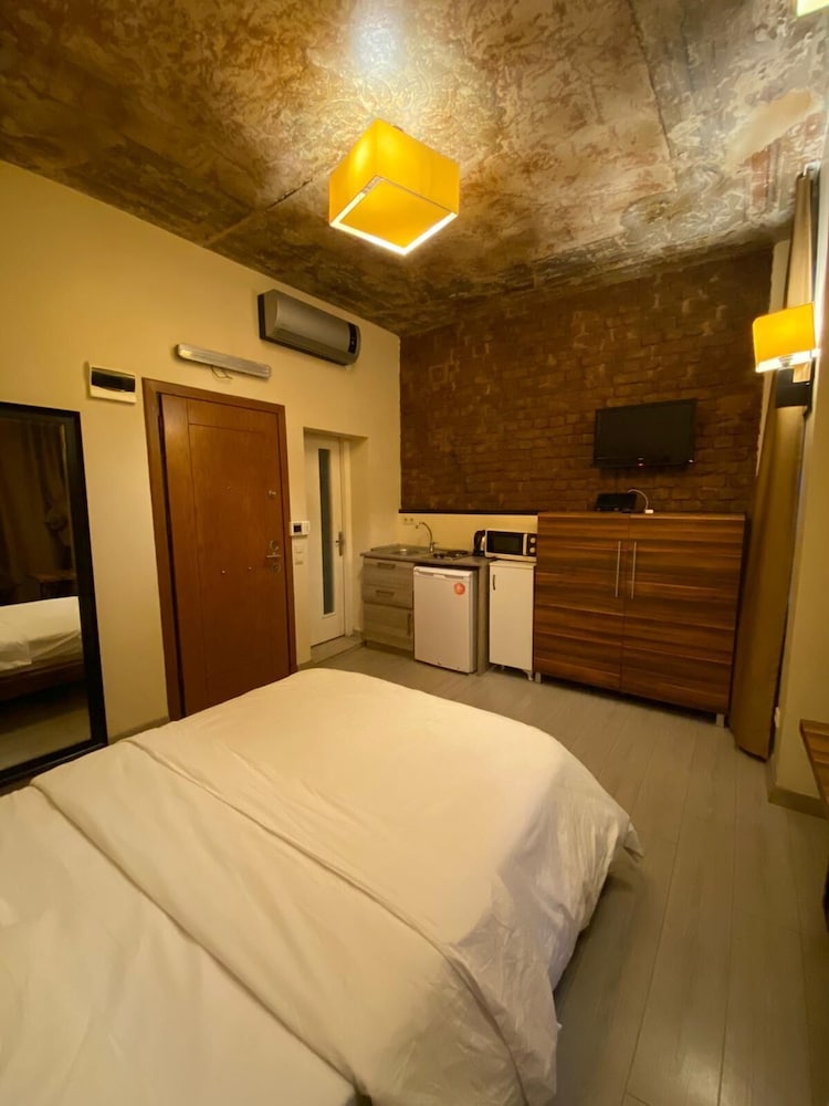 

Verona - Istanbul - Medusa Apart Hotel