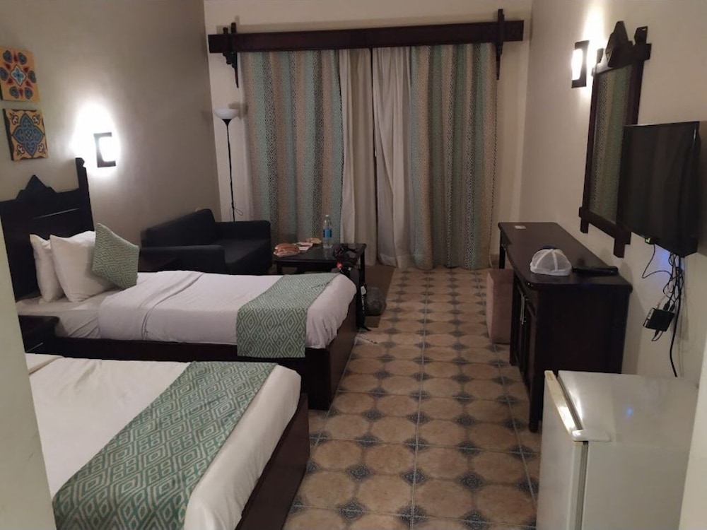 

Cagliari - Sharm El Sheikh - Mazar Resort & Spa By Kemet