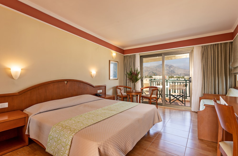 

Napoli - Episkopi - Hydramis Palace Beach Resort