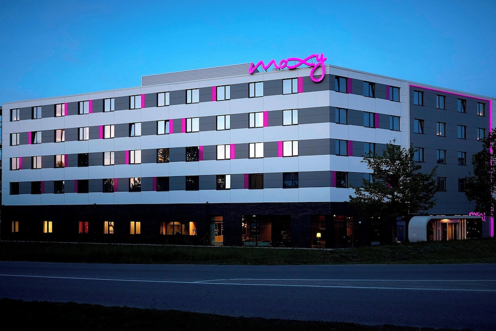 

Roma - Erding - Moxy Munich Airport