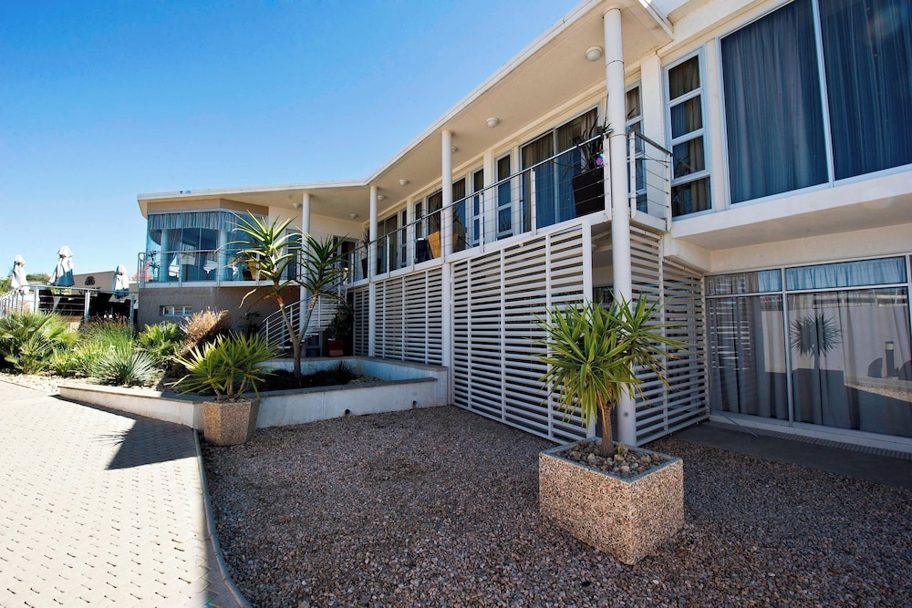 

Milano - Windhoek - Protea Hotel by Marriott Windhoek Furstenhof