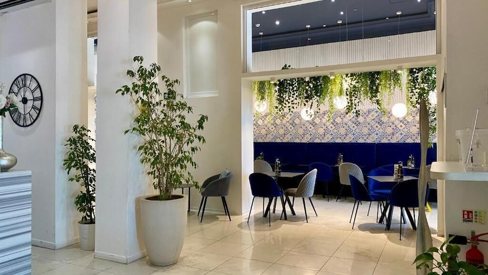 

Roma - Marsaxlokk - Sliema Marina Hotel