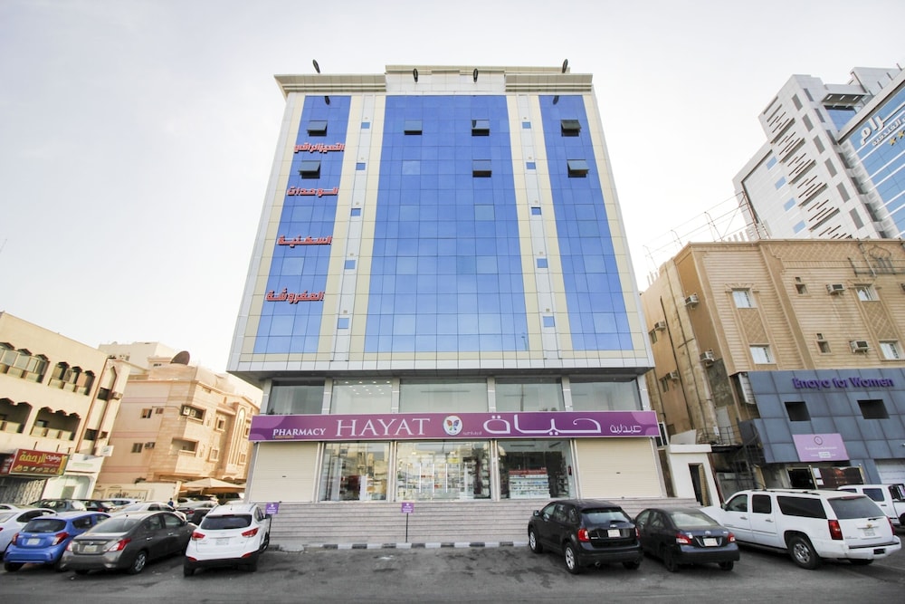 

Roma - Jeddah - OYO 585 Al Tamayoz Al Raqi Al Safa