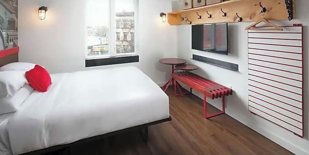

Roma - Brooklyn (NY) - Hotel 1080