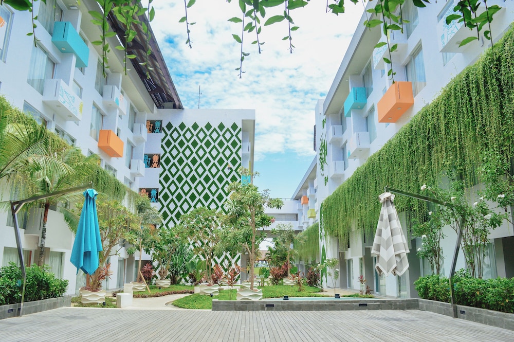 

Bari - Nusa Dua - Bali - TIJILI Hotel Benoa