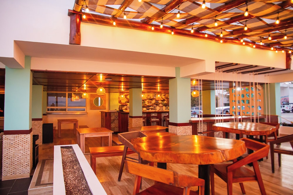 

Catania - Isla Mujeres - The Mint Resort Isla Mujeres