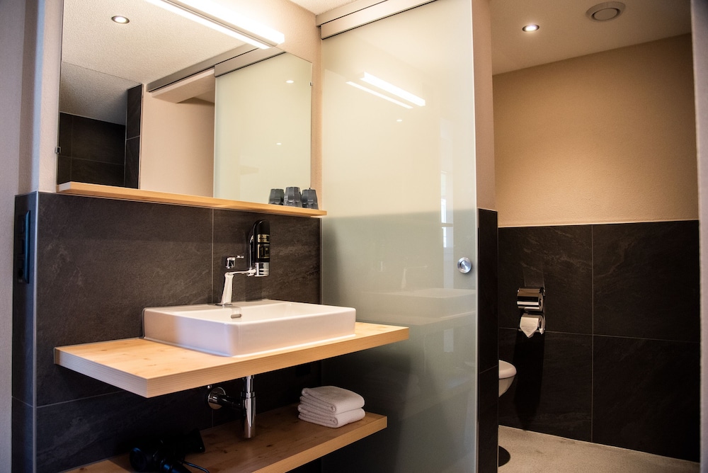 

Lamezia Terme - Grindelwald - Eiger Lodge Chic