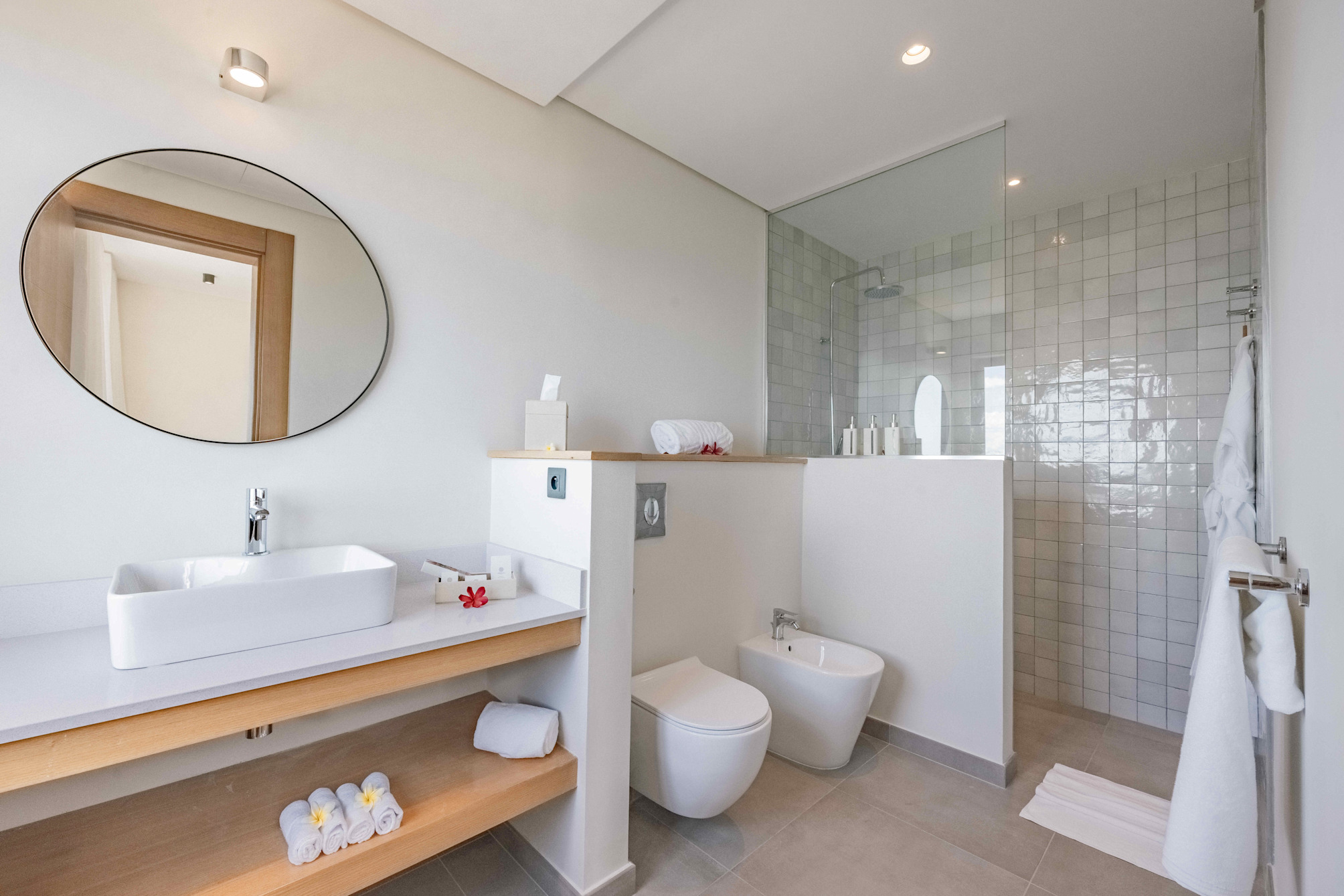 

Roma - Black River - Legend Hill Resort & Spa - NEW OPENING !