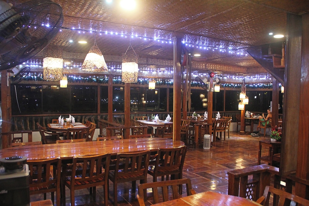 

Milano - Coron - Amphibi-ko Resort Inc.