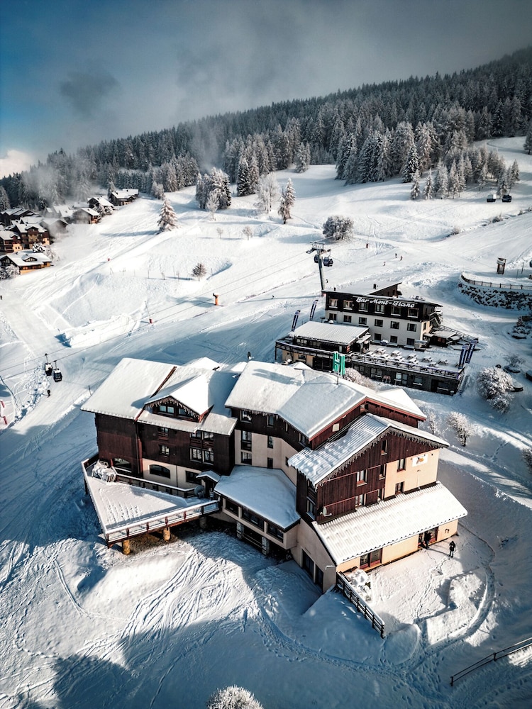 

Milano - La Plagne - Hotel Emeraude