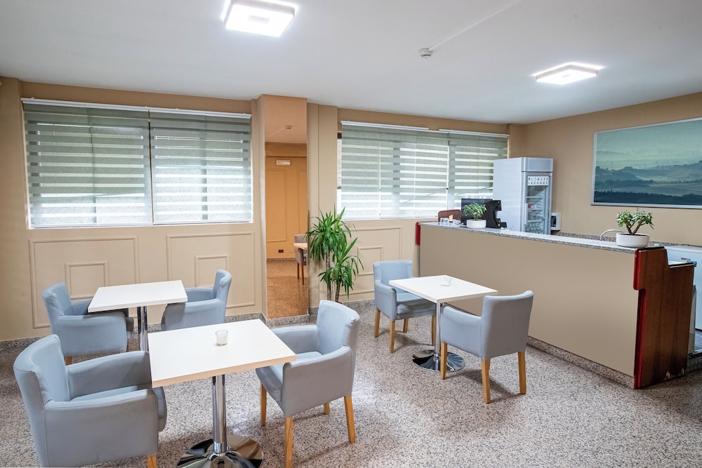 

Lamezia Terme - Firenze - EURHOTEL