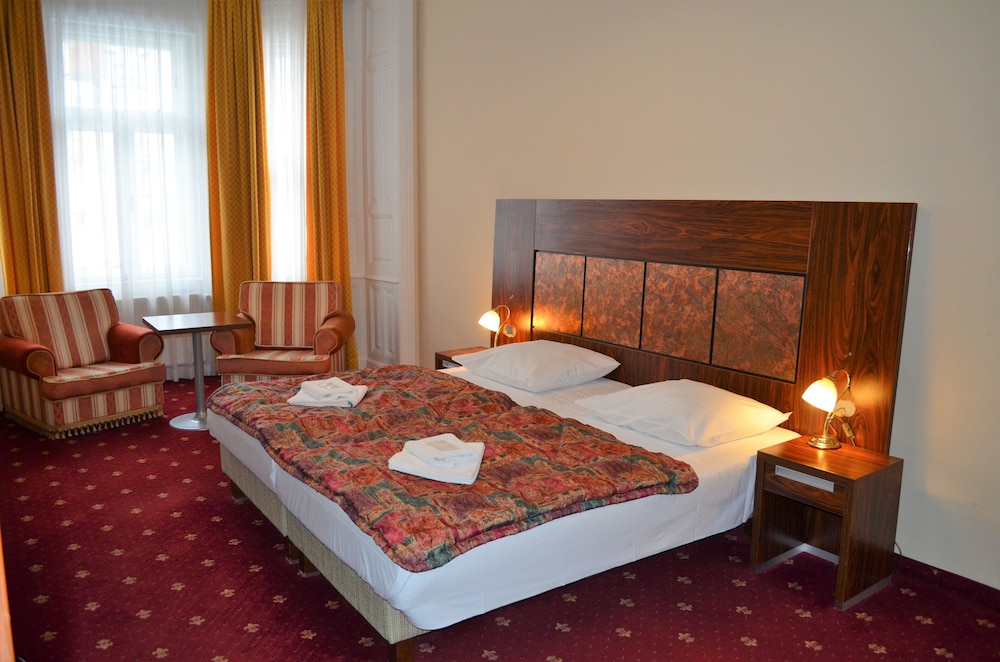

Milano - Karlovy Vary - Hotel Palacky
