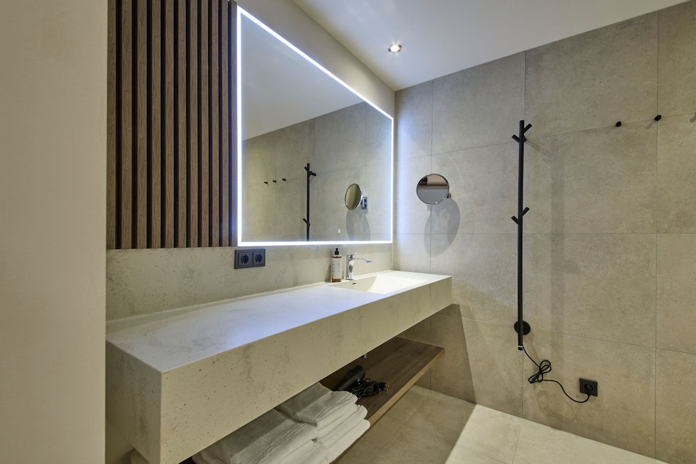 

Catania - Saalbach - LH Suites - New Opening