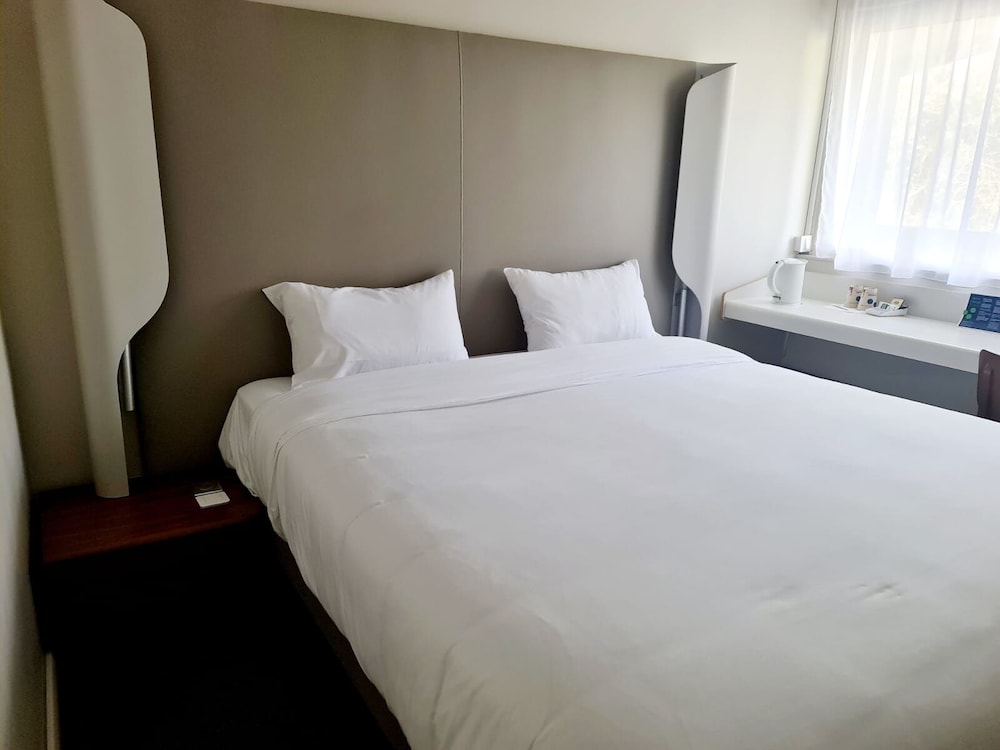 

Milano - Chantilly - Campanile Hotel Chantilly