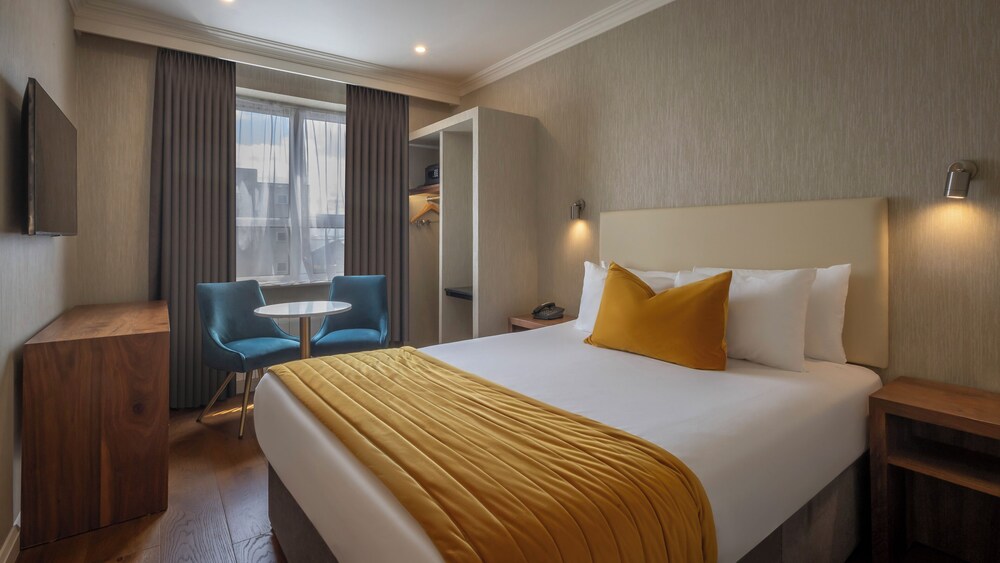 

Milano - Galway - Eyre Square Hotel