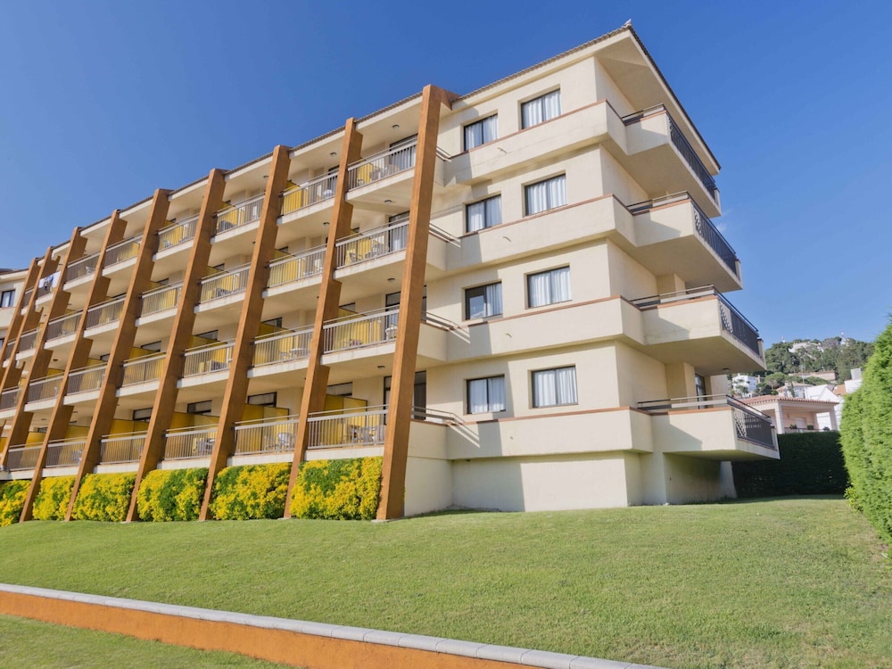 

Milano - Lloret de Mar - Apart-hotel GHT Tossa Park