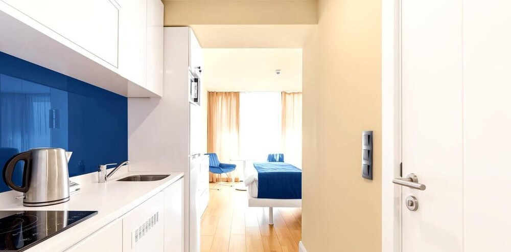 

Milano - Batumi - Batumi Orbi City C Block