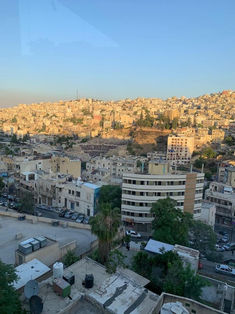 

Roma - Amman - The Castle Star
