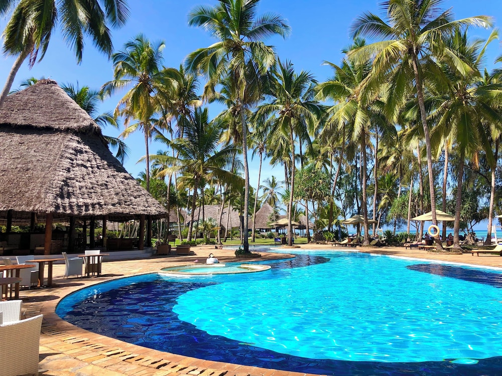 

Roma - Zanzibar, Tanzania, Oceano Indiano - Bluebay Beach Resort & Spa