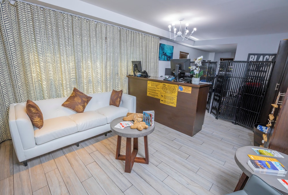 

Bari - Miami (FL) - Seaside All Suites Hotel