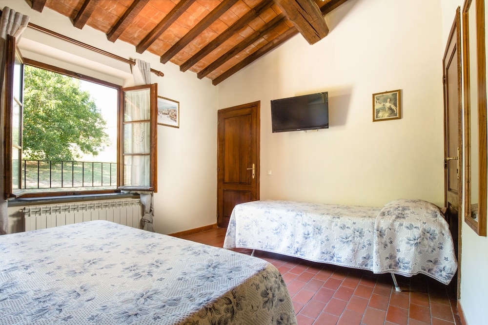 

Brindisi - Lucca - Hotel Villa Rinascimento